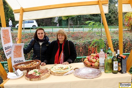 Štand LAG-a Baranja: Mirela Brkanić i Lidija Dabić