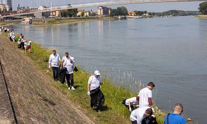 Osječka promenada: južna obala Drave