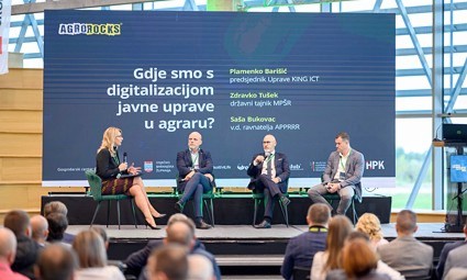 Jedna od panel-rasprava