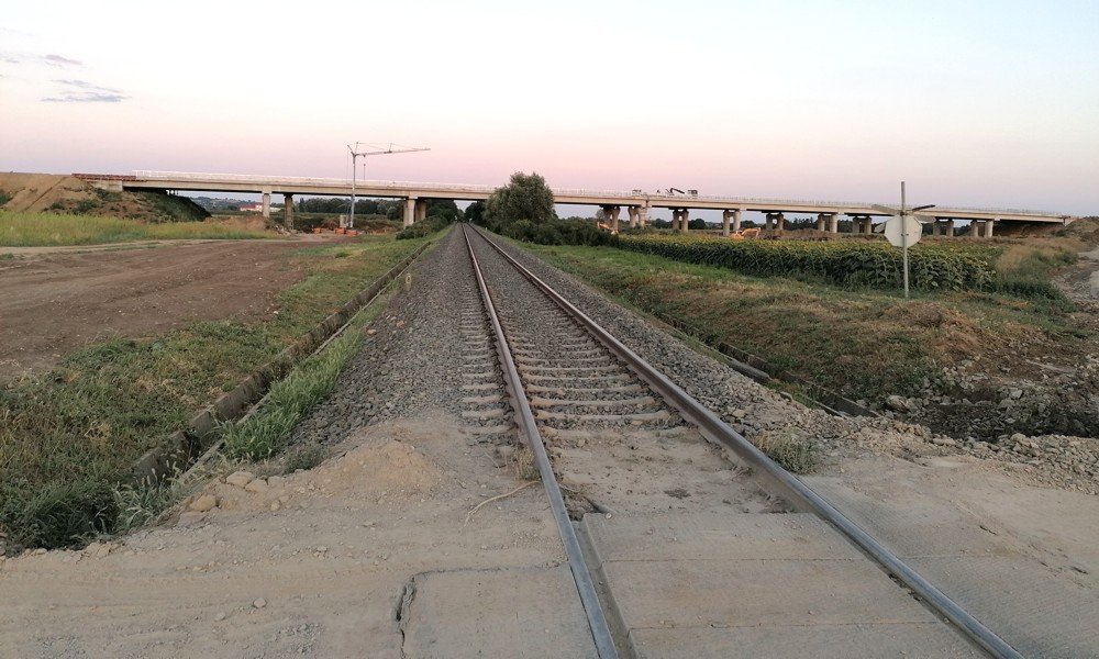 Nadvožnjak autoceste A5 preko pruge Beli Manastir - Mađarboja